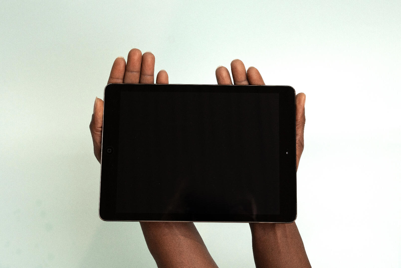 refurbished iPad Oxfam